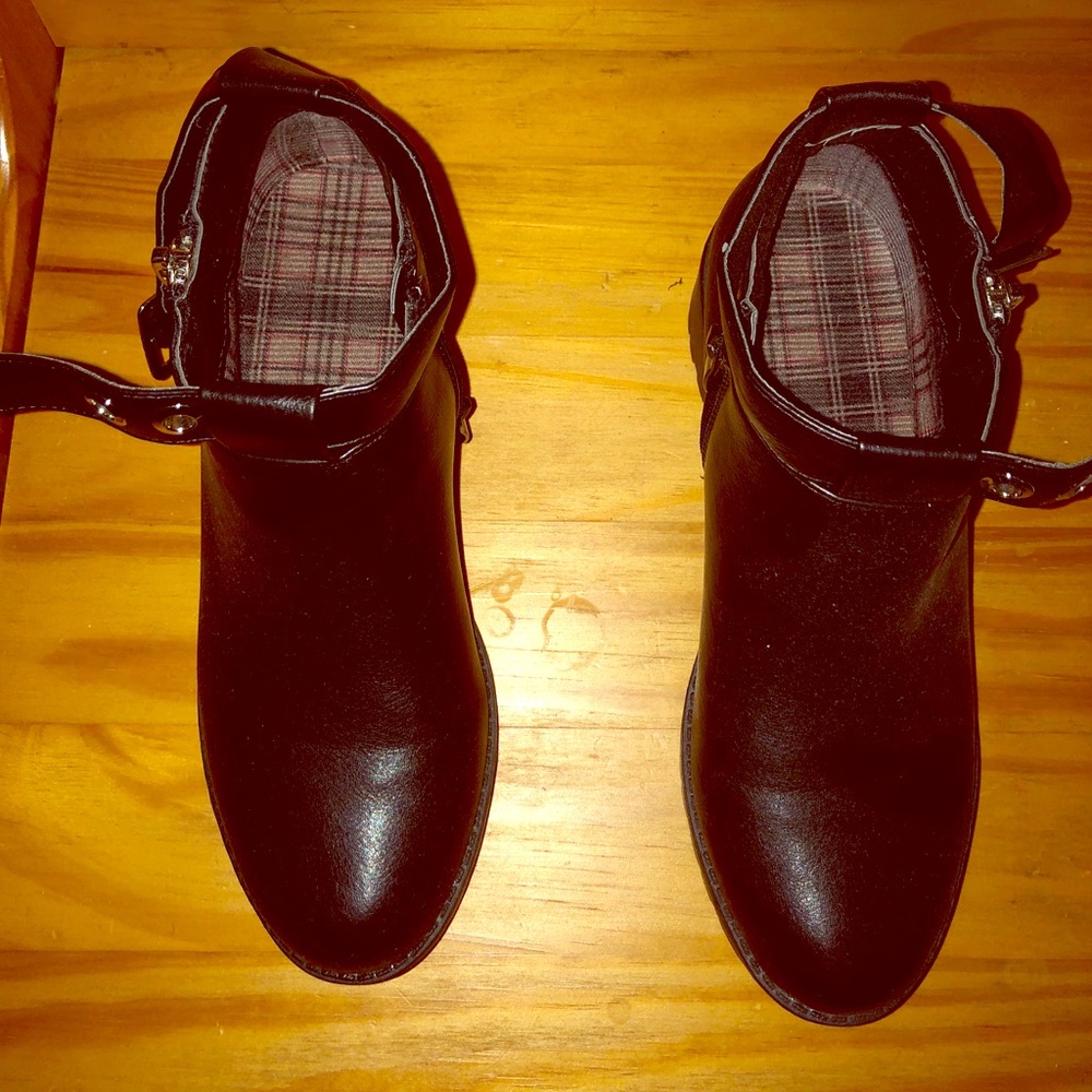 Nasty Gal Strapped Ankle boots